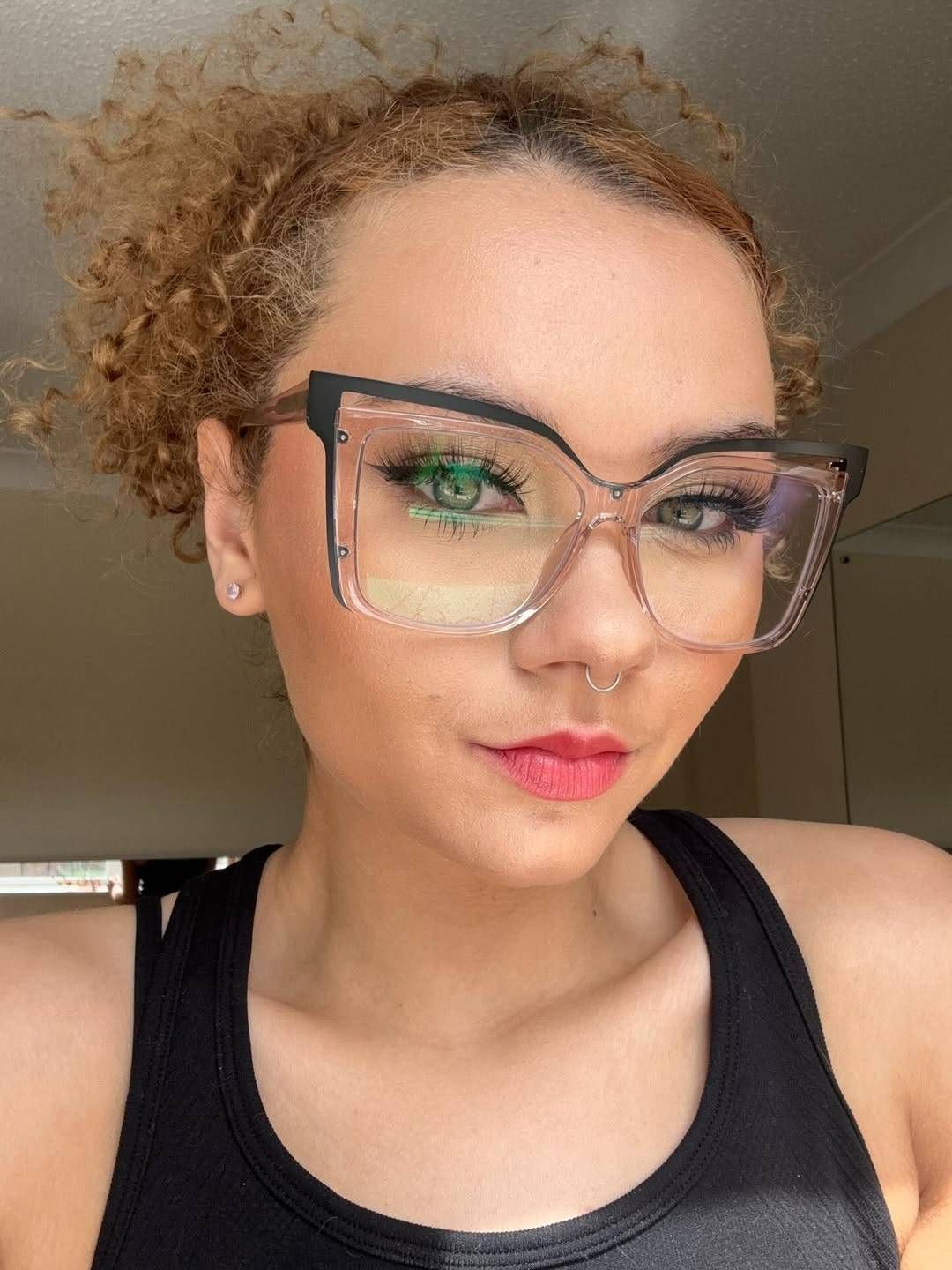Twolla Square Beige Glasses and Black Edge Frame7