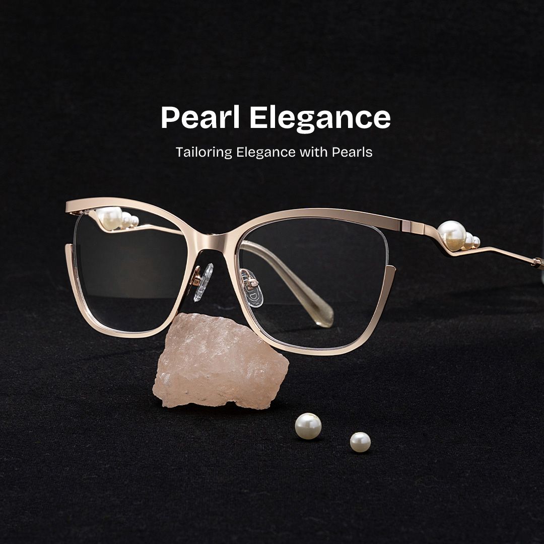 Aria Eyeglasses in Round Gold Frame | ZEELOOL Canada0