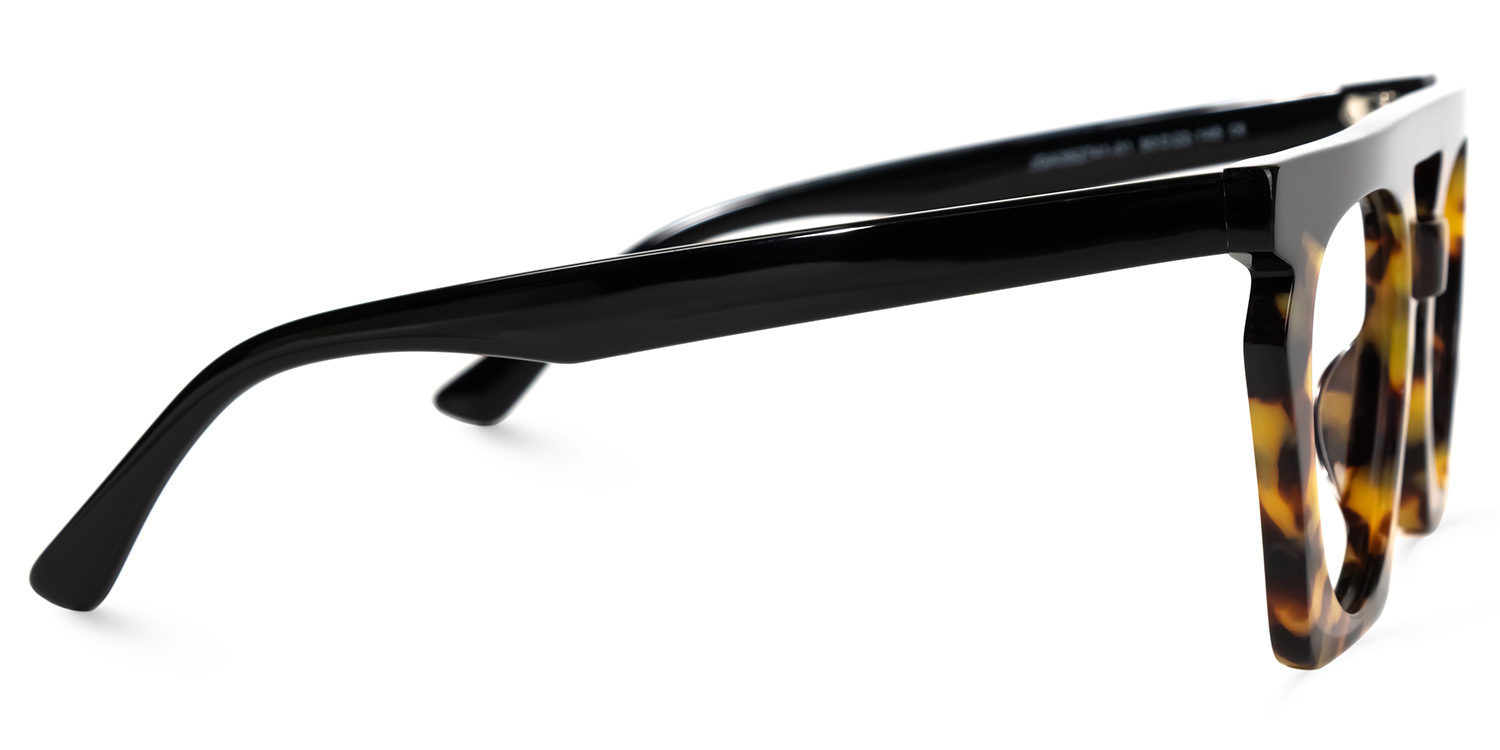 Machado Aviator Two-Tone Glasses2