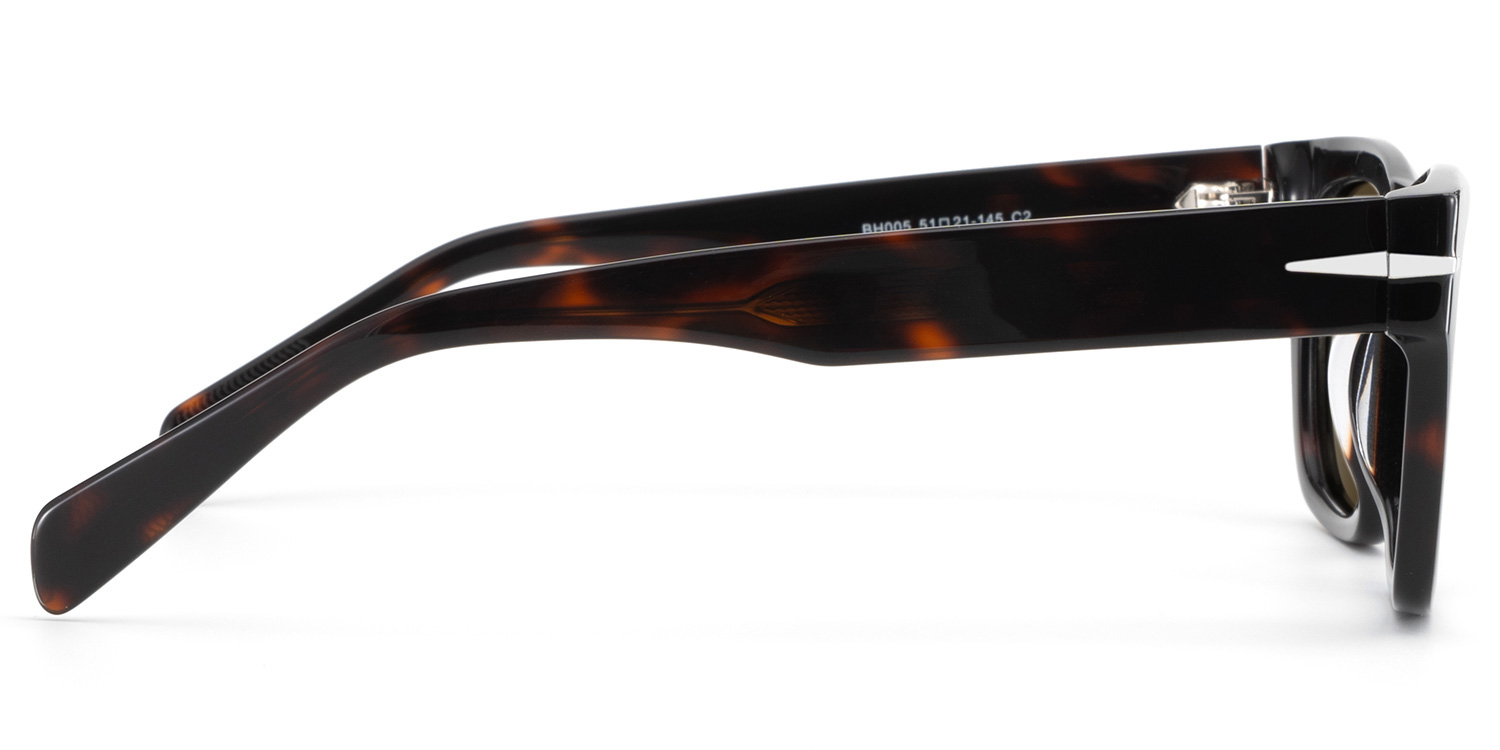 Renzo Rectangle Polarized Sunglasses in Acetate Material3