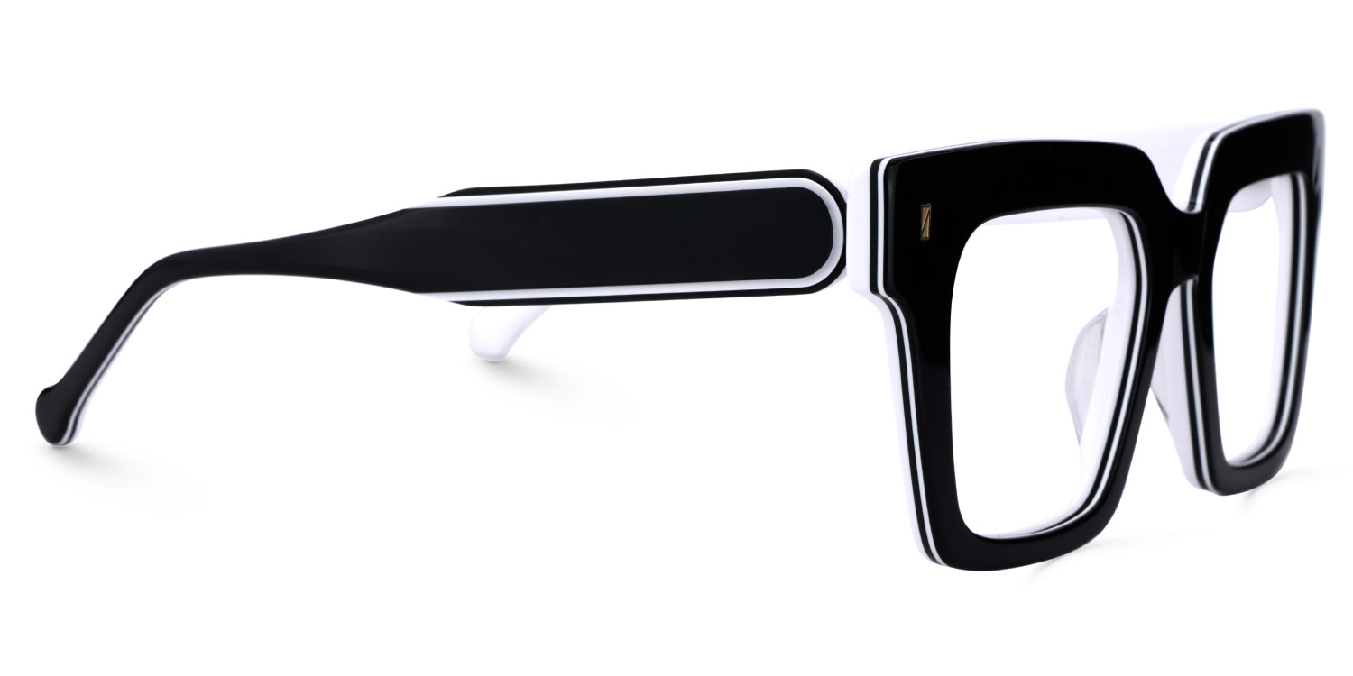 Gilberto Square Black Glasses4
