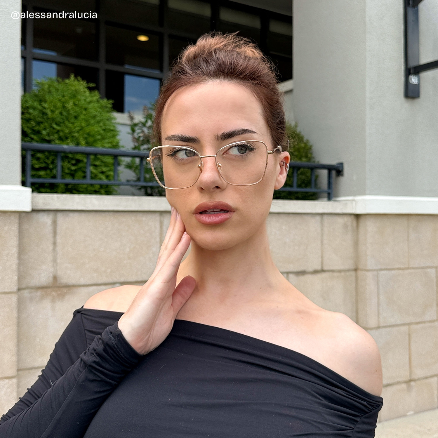 Kai Eyeglasses in Butterfly Gold Frame | ZEELOOL Canada8