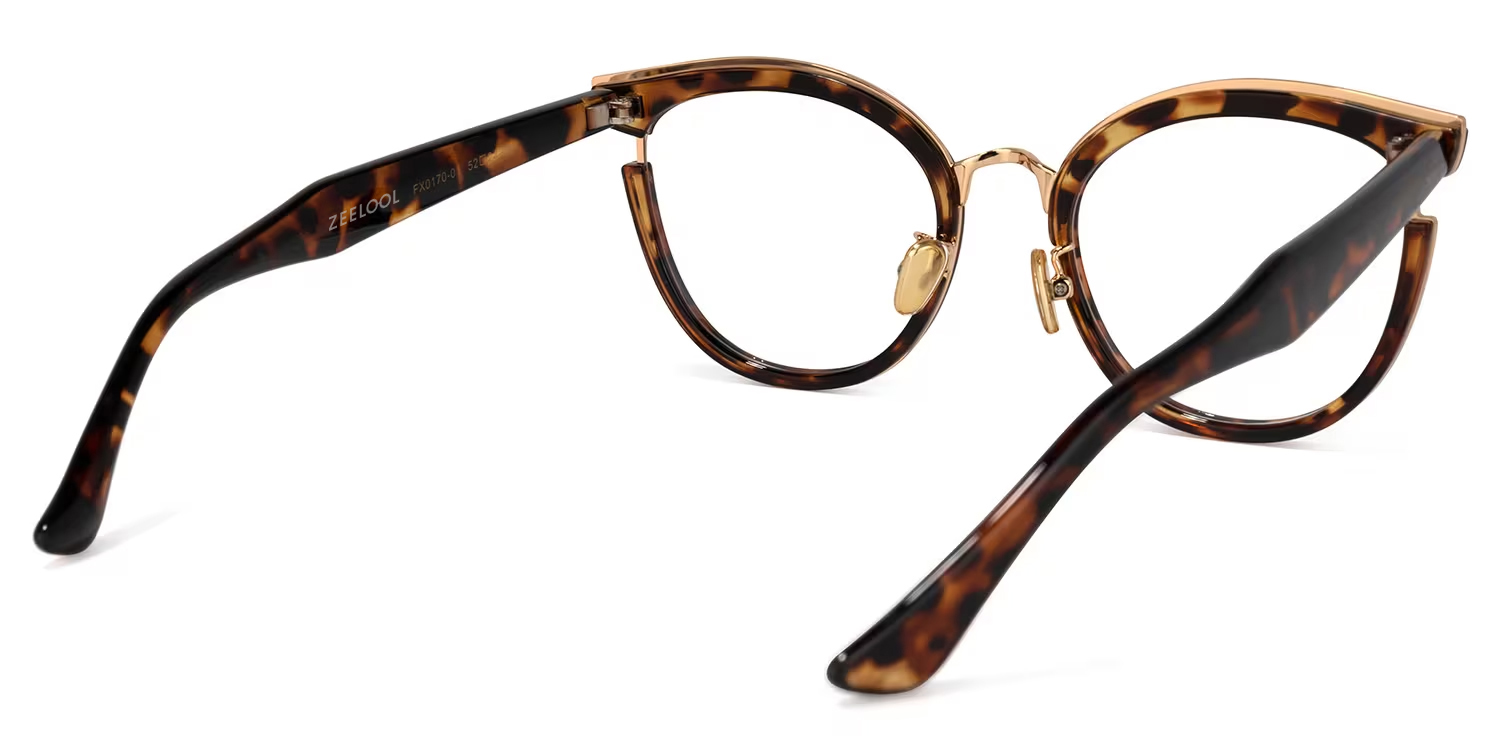 Laraine Cat Eye Tortoise Frame Glasses | ZEELOOL Canada4