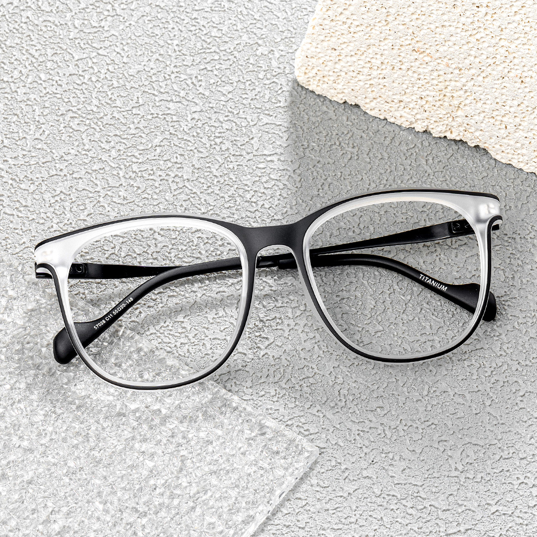 Sellars Round Black White Glasses0