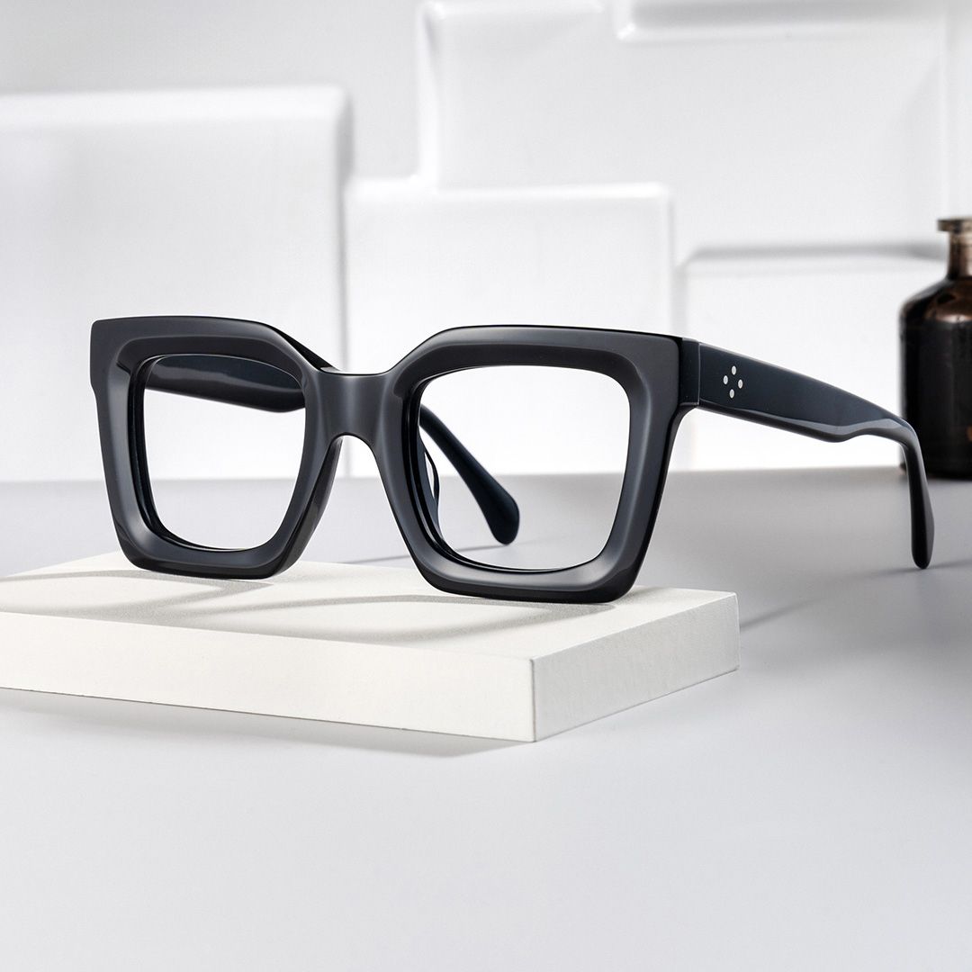 Designer Black Eyeglasses For Men0