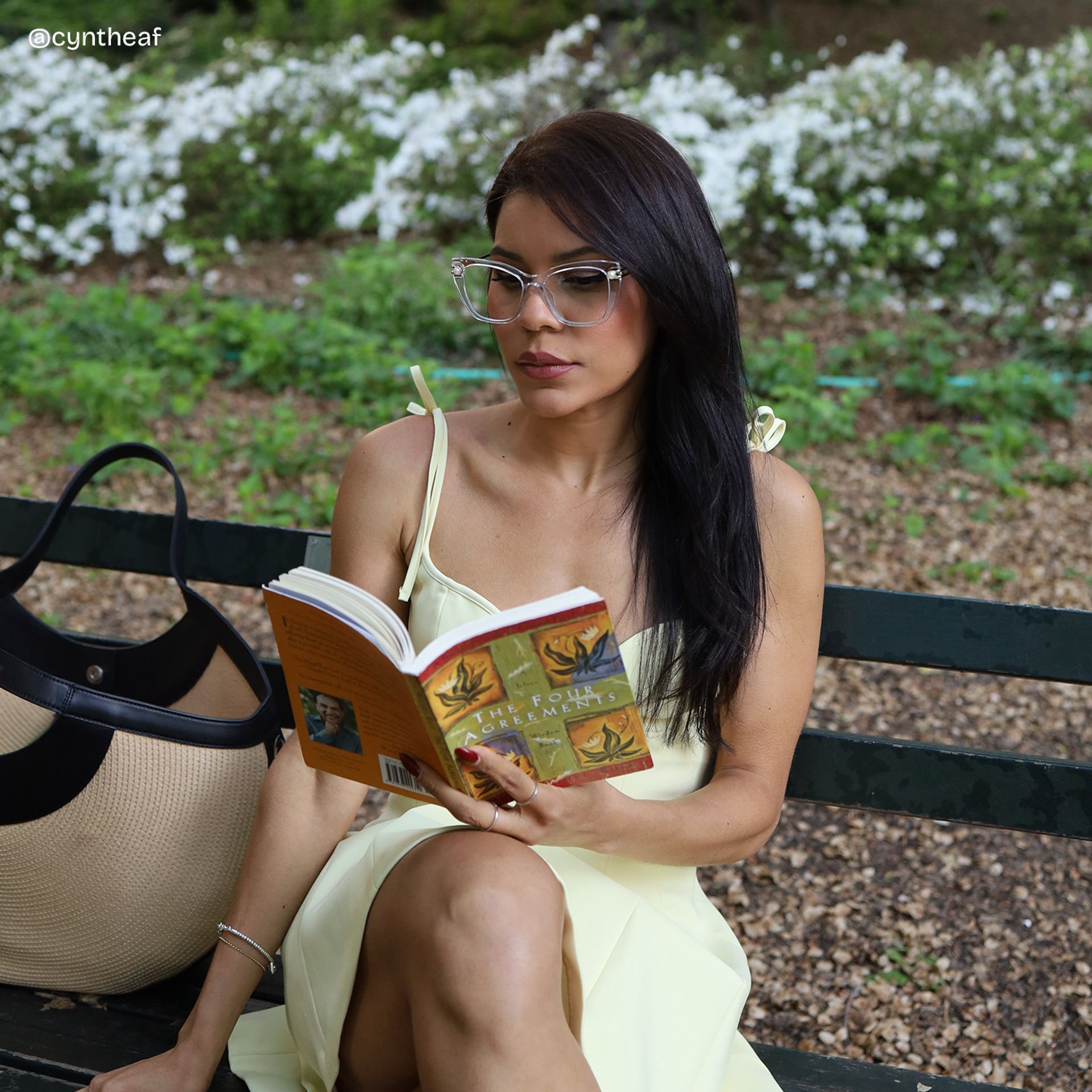 Victor Eyeglasses in Cat eye Clear Frame | ZEELOOL Canada9