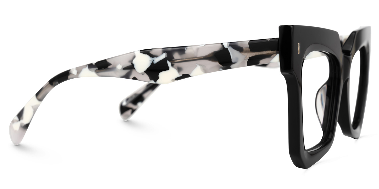 Salaam Square Black Glasses2