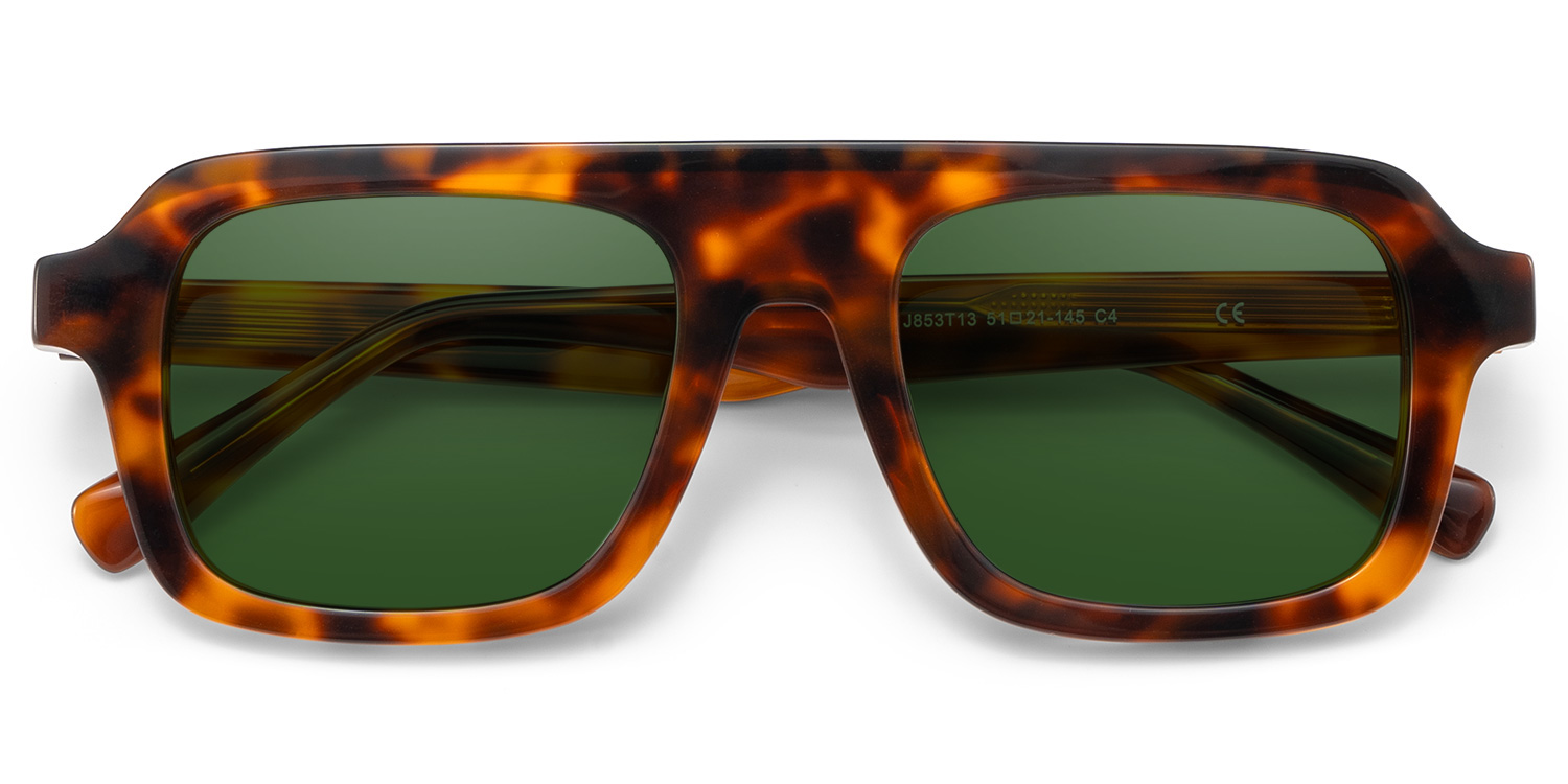 Nomad Rectangle Polarized Sunglasses in Acetate Material1