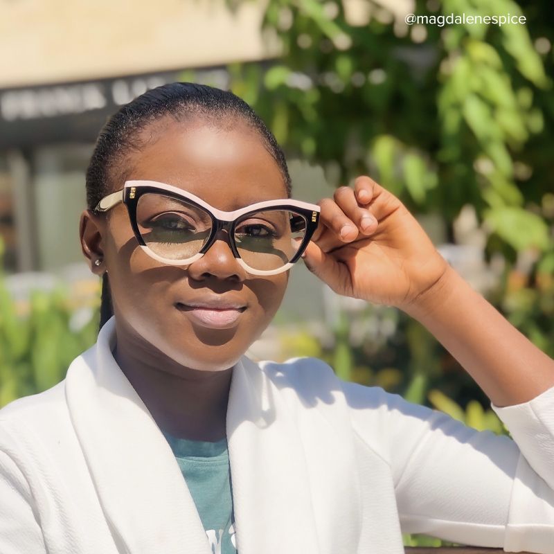 Cascata Cateye Frame Glasses with Black and Pink Color9