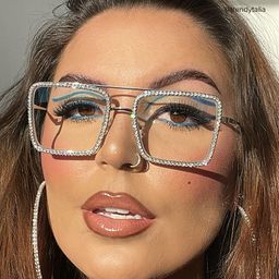 Diva Square Silver Glasses8