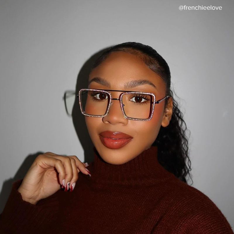 Diva Square Iridescent Glasses9