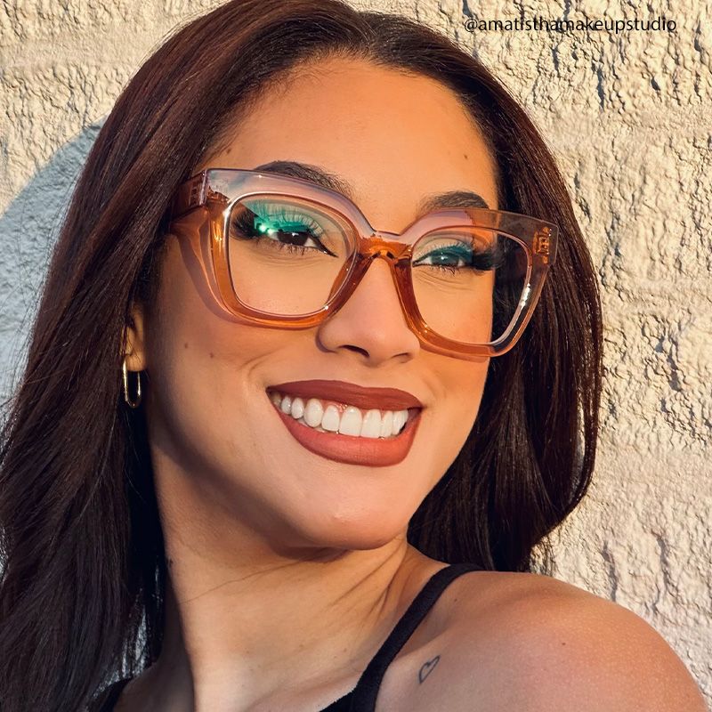 Malcolm Square Clear Beige Frame Glasses | ZEELOOL Canada9