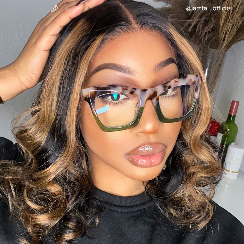 Omgeeee love them the design and the shape of them i love the touch of