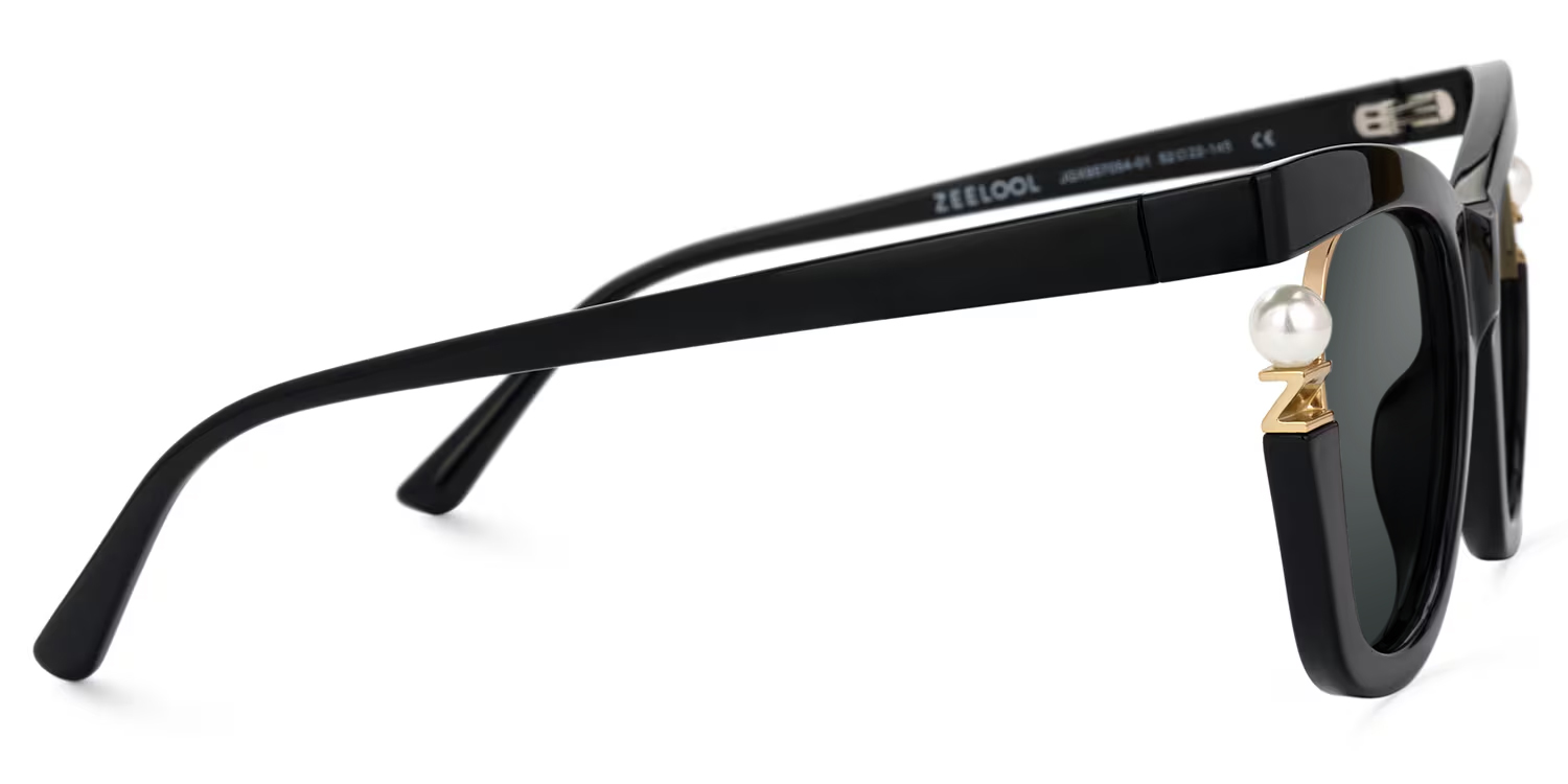 Pearl - Cat Eye Glasses with Pearls2