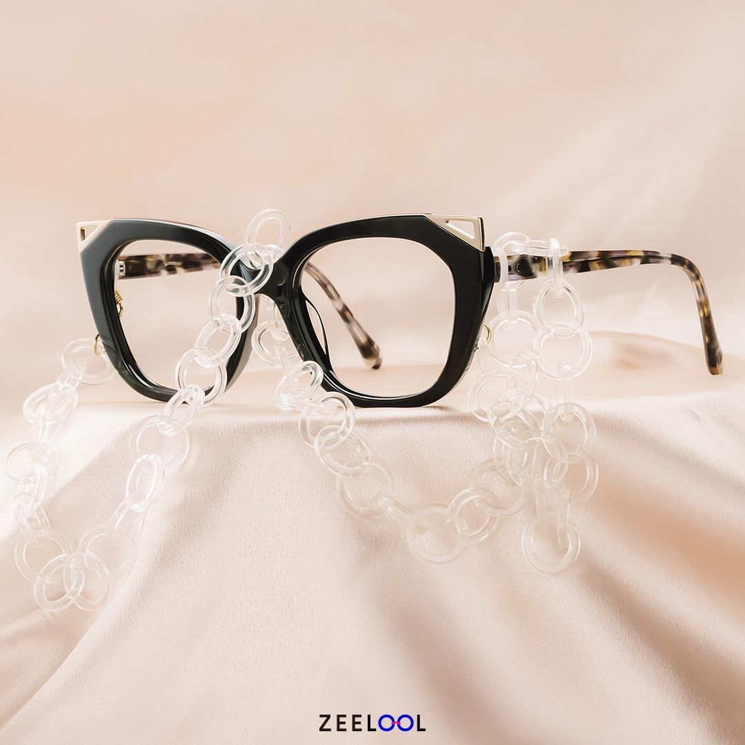 Hellena Cateye Black Fashion Glasses for Ladies | ZEELOOL Canada4