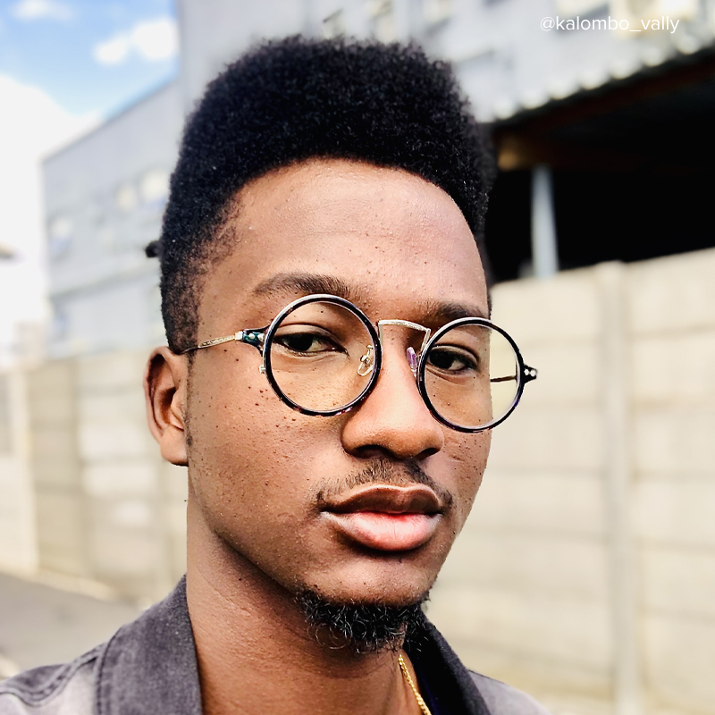 Ortiz Round Blue-Floral Glasses5