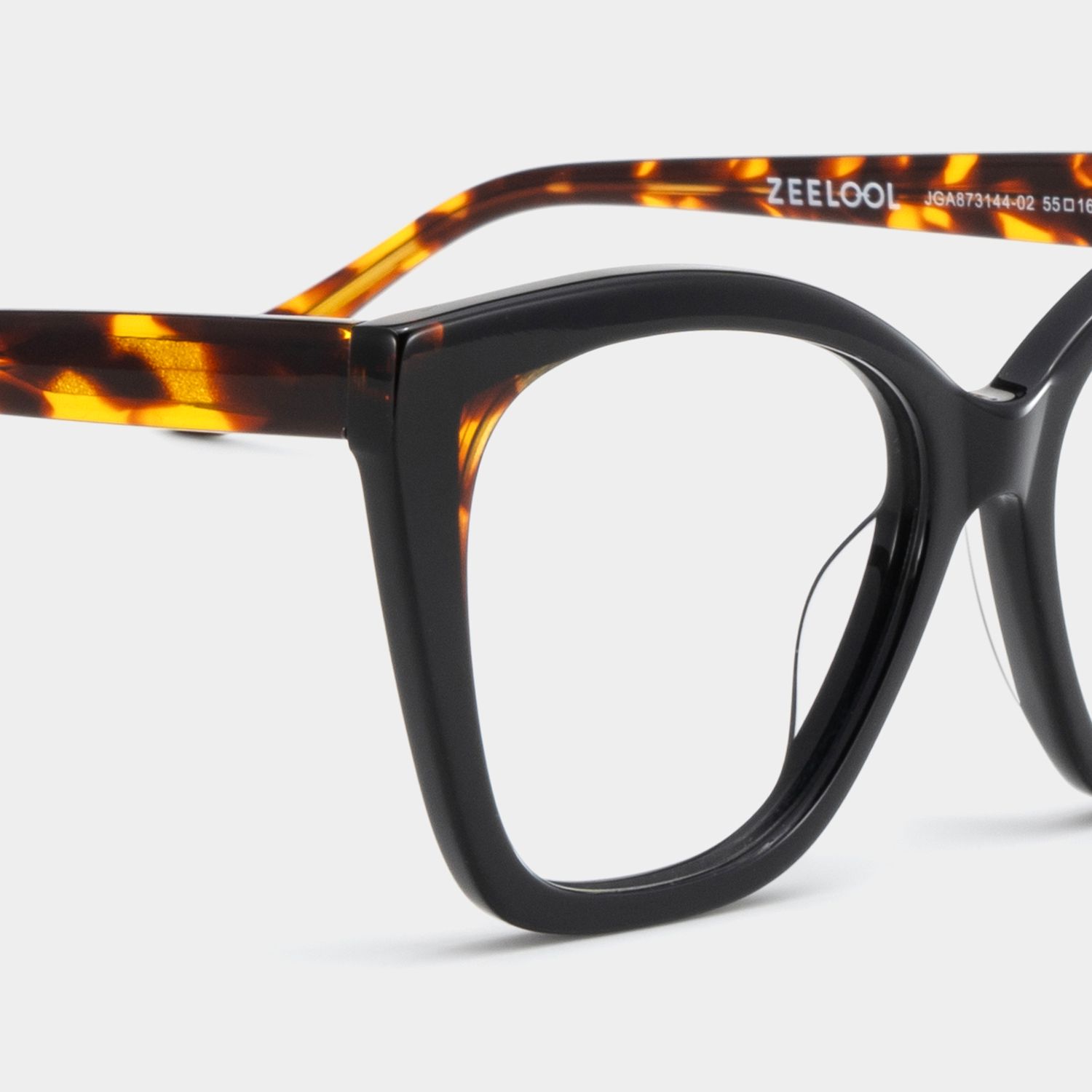 Kira Black Frame Glasses with Butterfly Frame Online | ZEELOOL Canada5