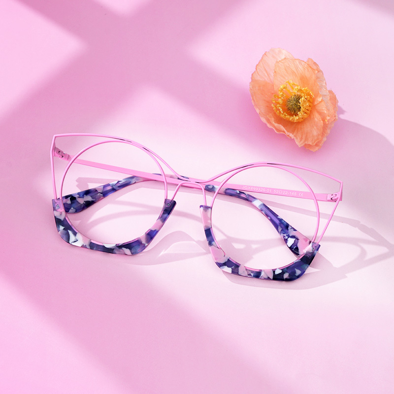 Barbara Glasses in Fondant Pink Camo Eyeglass Frames4