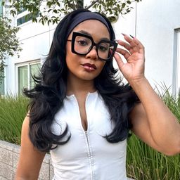 Qatar Square Black Glasses5