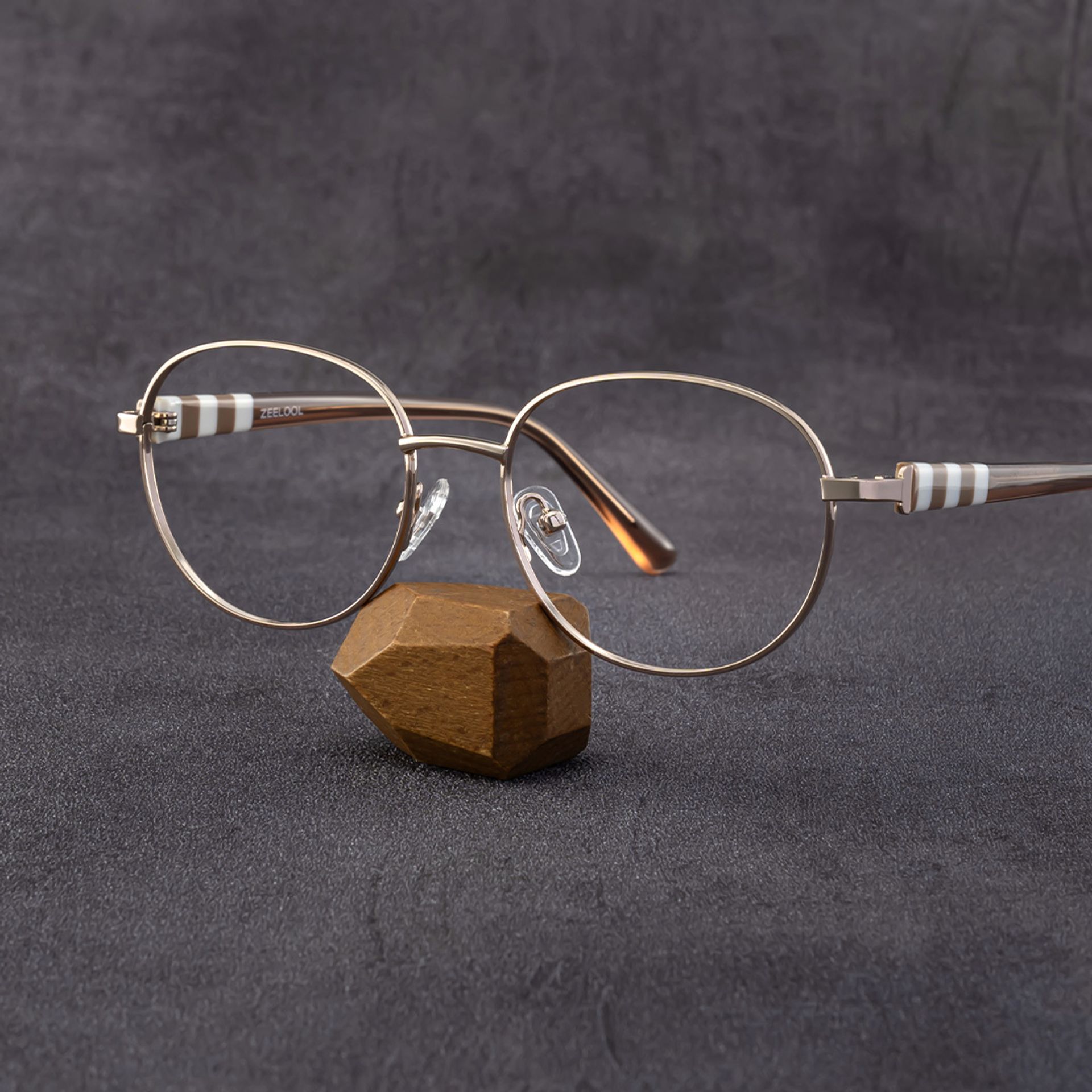 Willa Oval Light gold Frame Eyeglasses for Woman| ZEELOOL Canada0