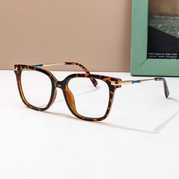 Jacqui Square Tortoise Glasses4