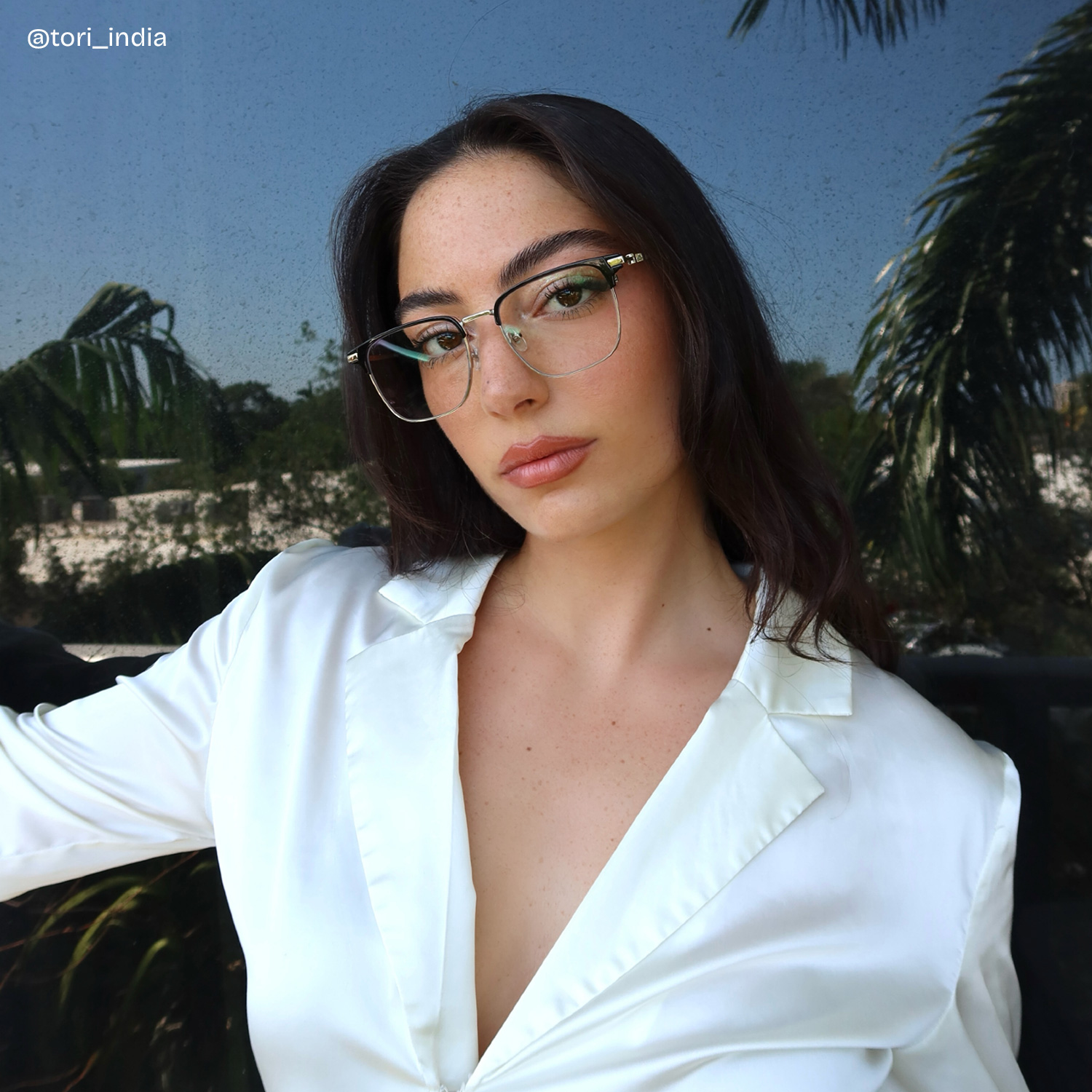 Owen Eyeglasses in Square Black Gold Frame | ZEELOOL Canada7