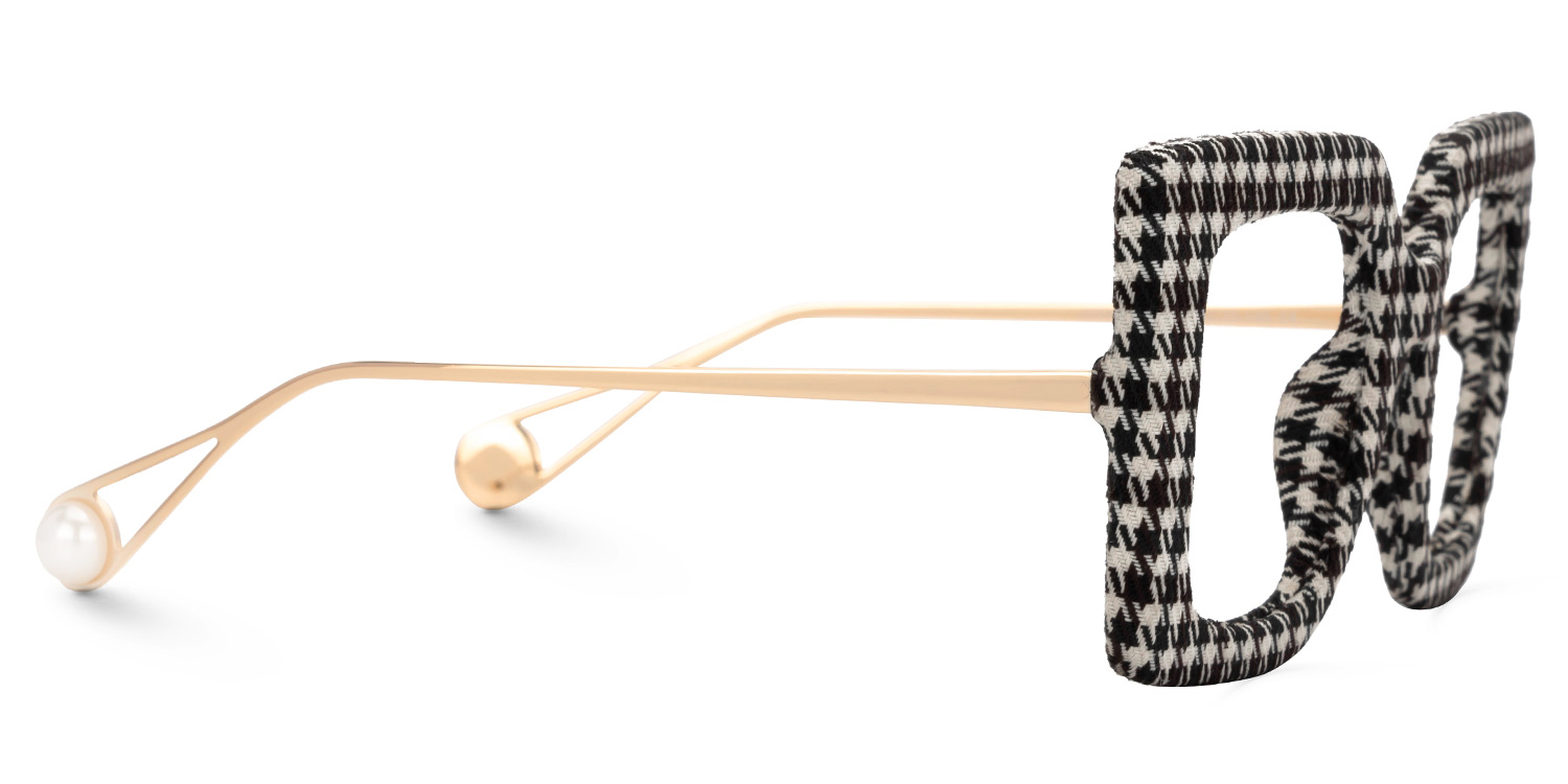 Latanya Square Two-Tone Glasses2