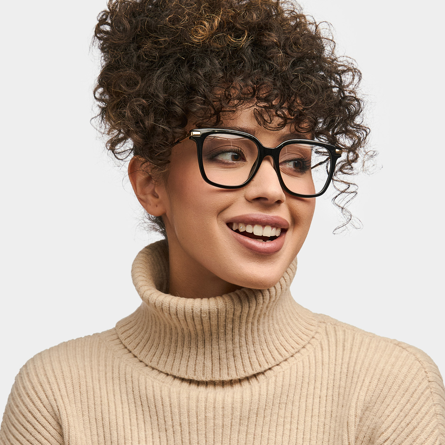 Jacqui Square Black Glasses5