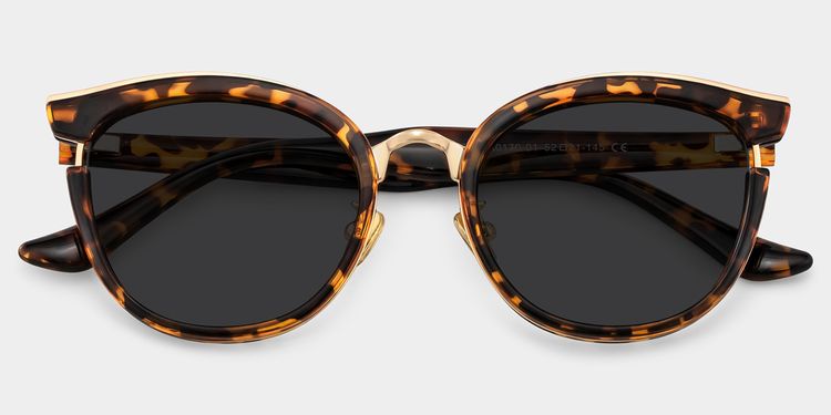 Laraine Cat Eye Tortoise Glasses