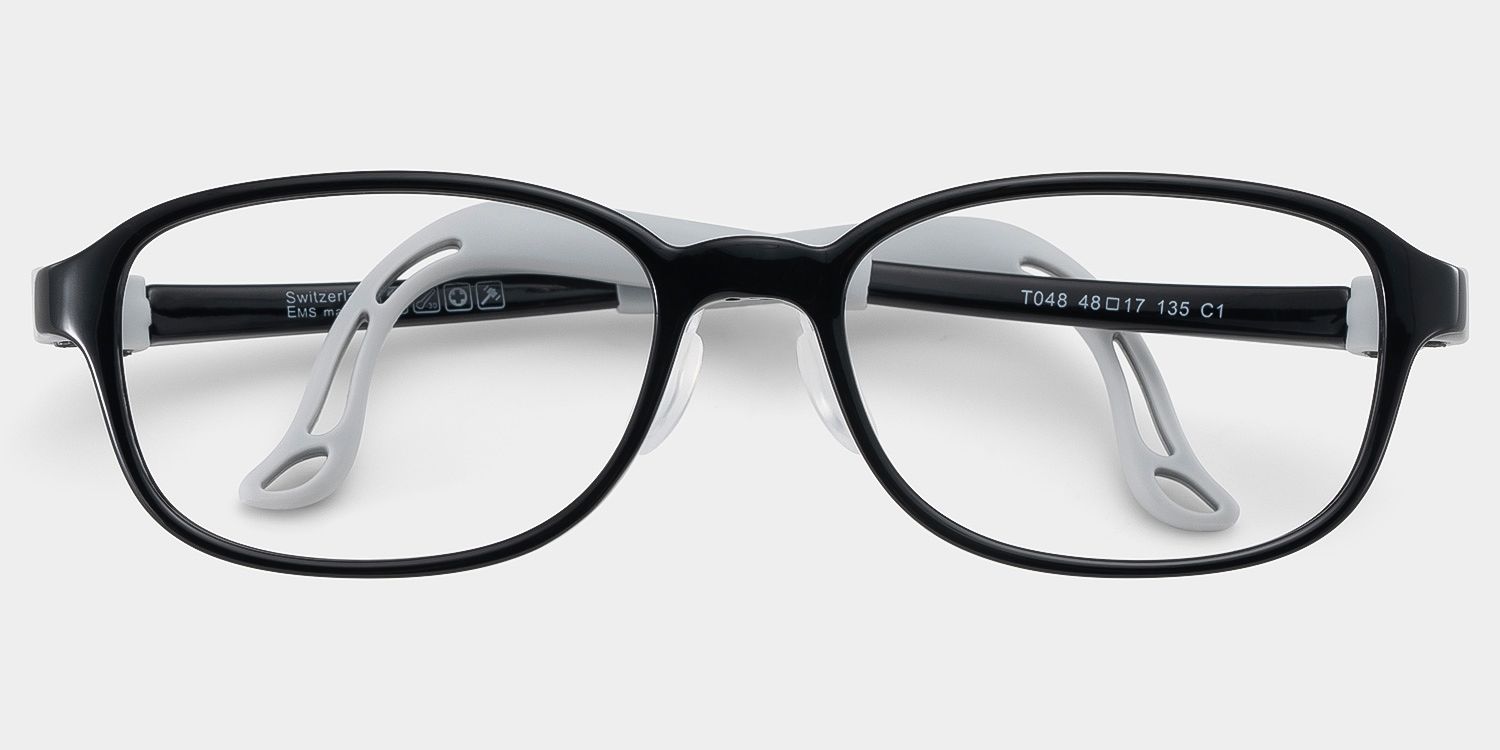Bright Rectangle Black Frame Eyeglasses for Pre-tweens0