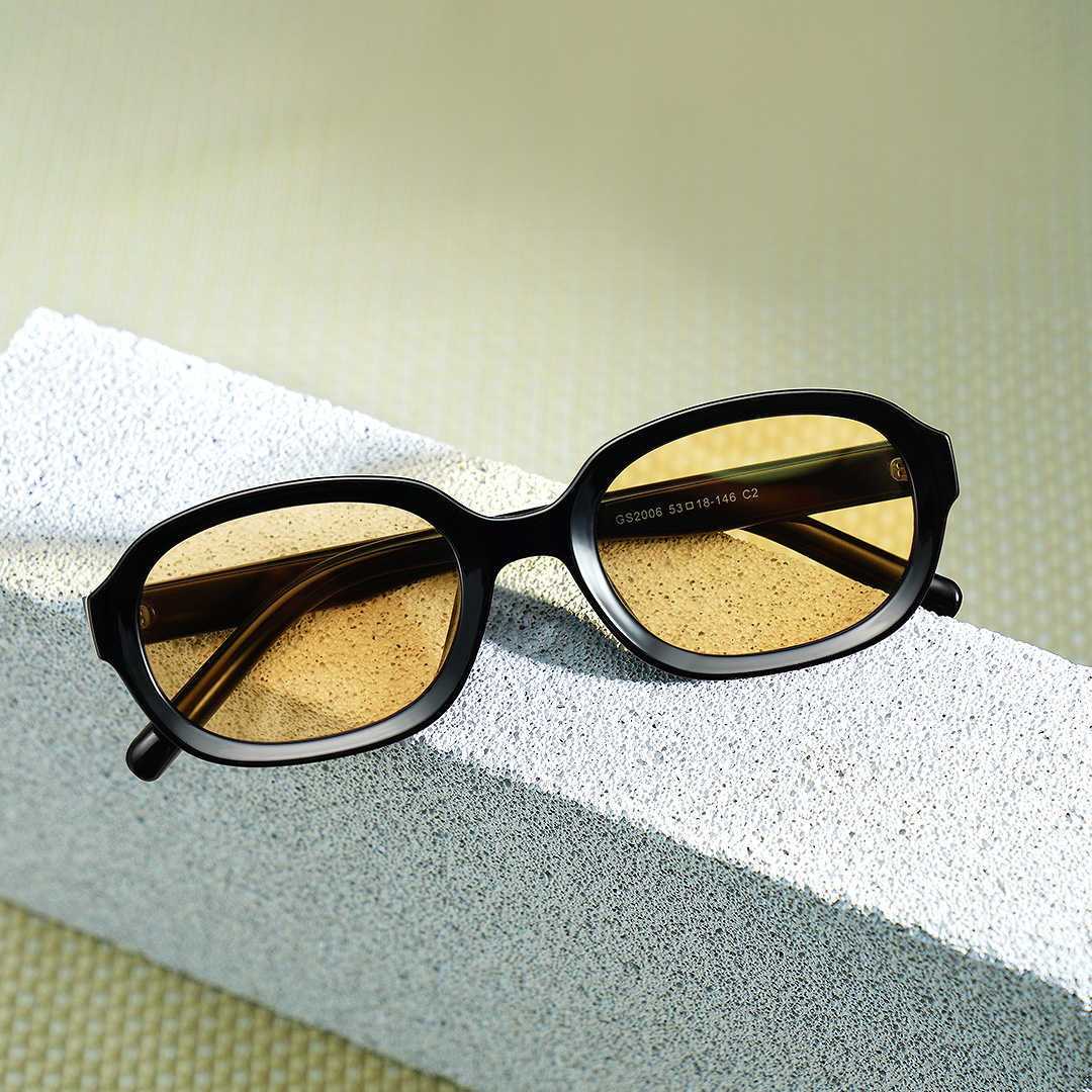 Astra Black Frame Polarized Sunglasses with geometric Style Online | ZEELOOL Canada0