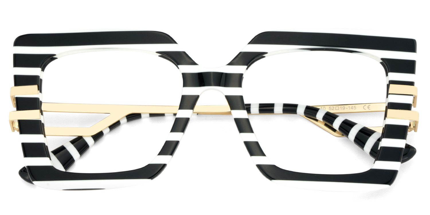 Poutine Square Black White Glasses1