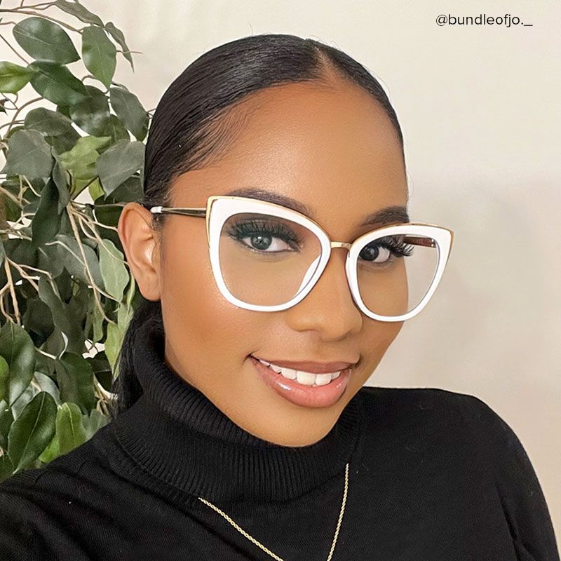 Ruiz Cateye White Glasses | ZEELOOL Canada7