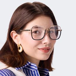 Perfecta Square Black Glasses6