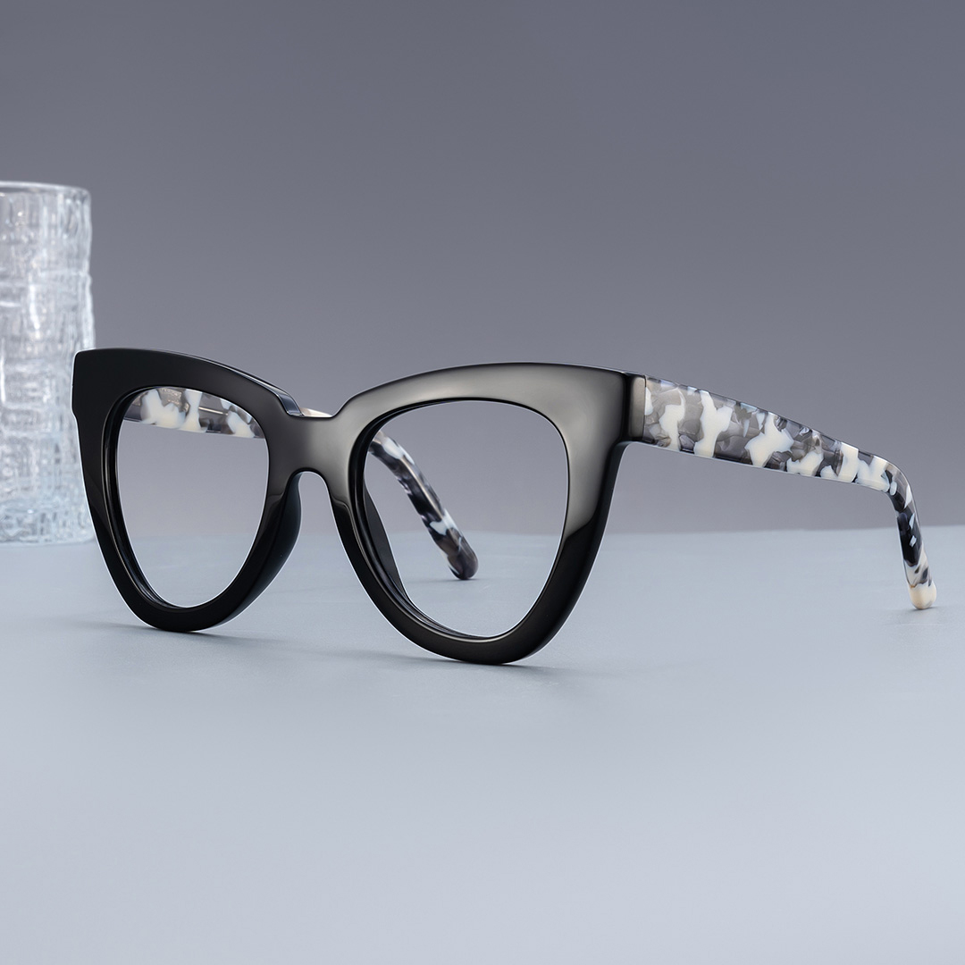 Yaser Cat-eye Black Eyeglasses and Acetate Frames0