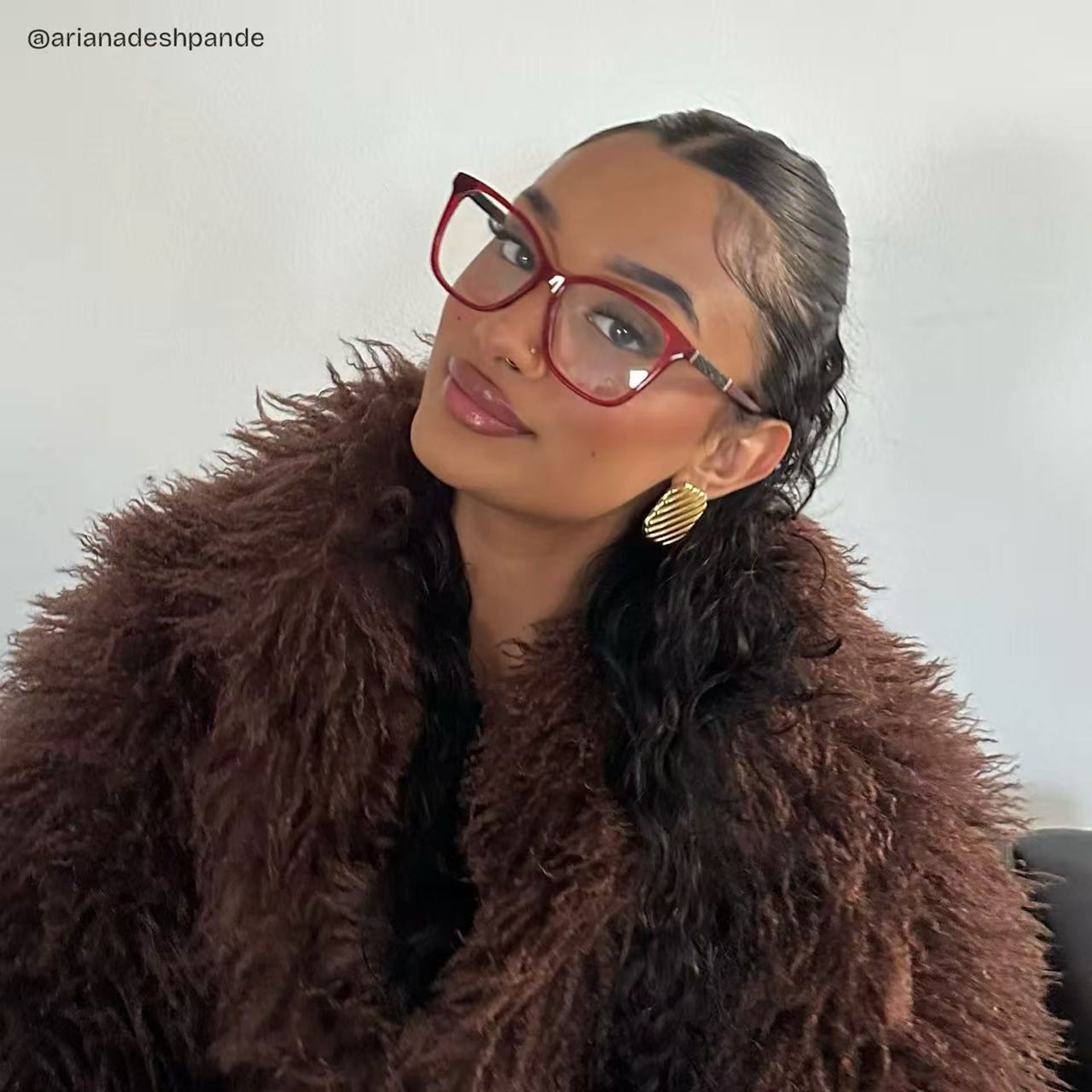 Finnian Red Square Glasses Frames with Black Glitter Fabric | ZEELOOL6