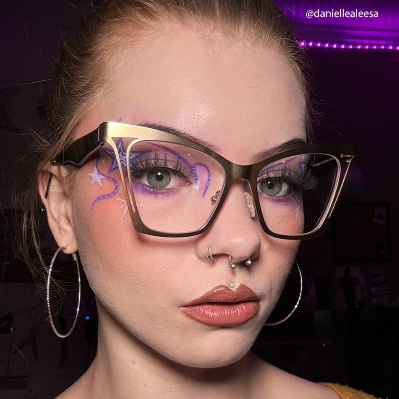 Adarsh Cateye Gold Glasses | ZEELOOL Canada4