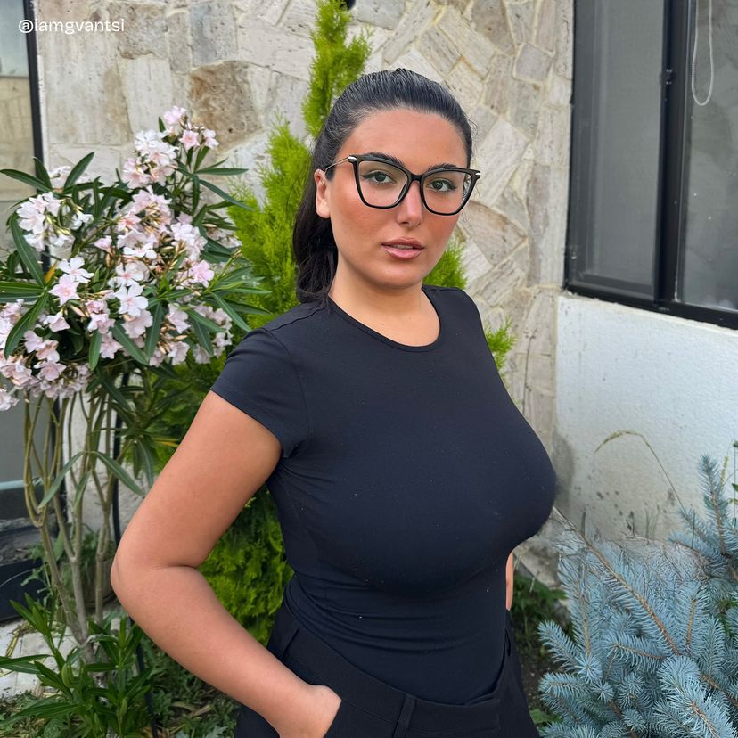 Hilary Butterfly Black Glasses