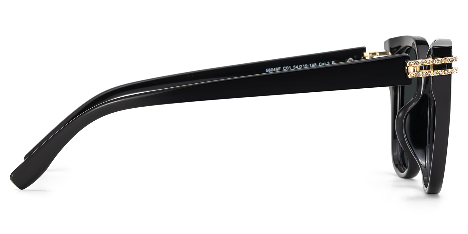 Catalina Square Black Polarized Sunglasses3