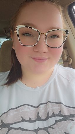 This is my first time going through zeelool! I am absolutely amazed ho0