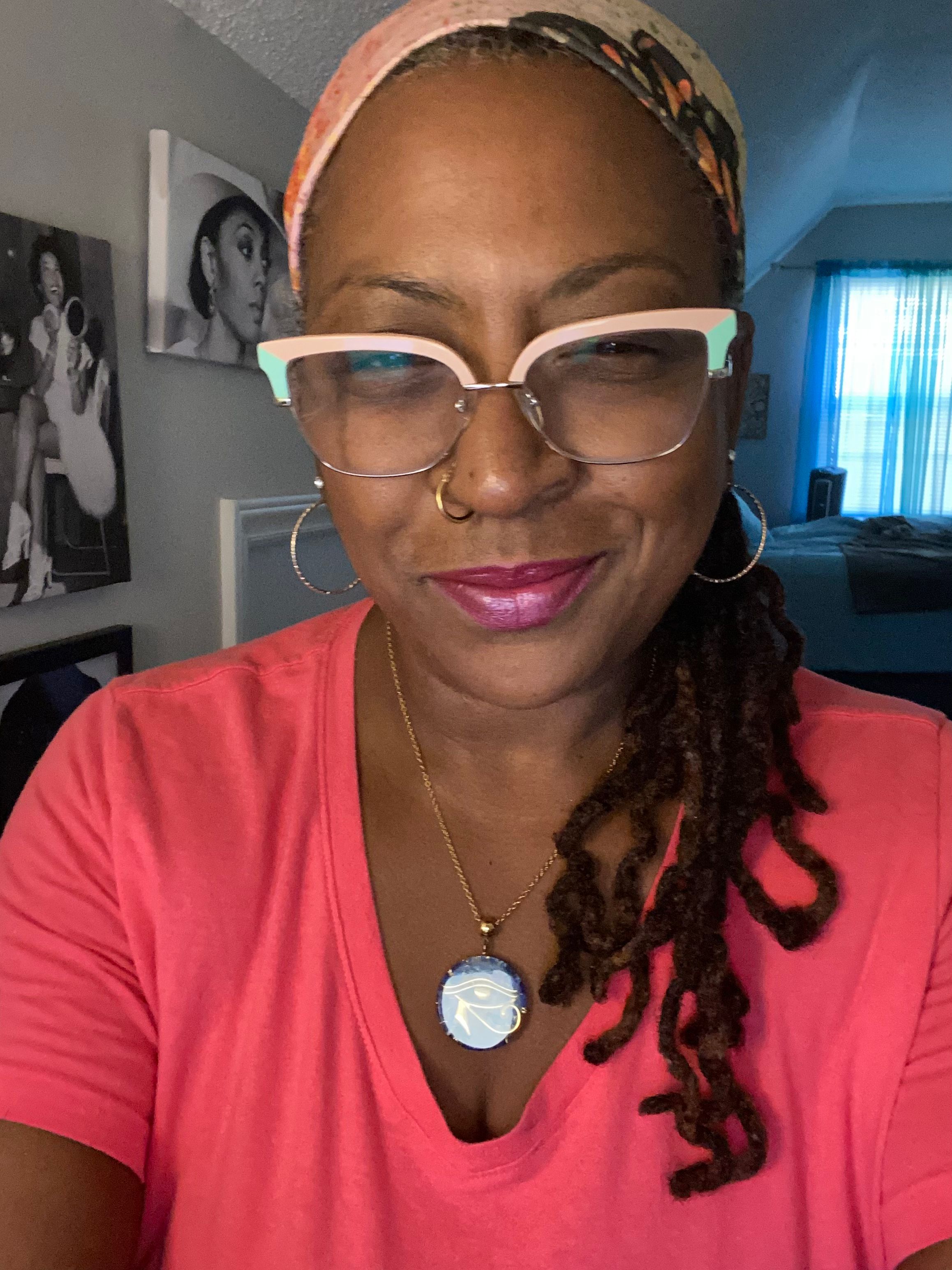 So cute and very lightweight. I get lots of compliments on these.0