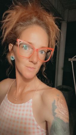 Quality : Fantastic 
Prescription : Perfect 
Price : Great Sale
This i0