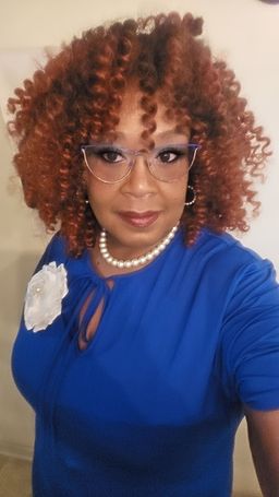 Beautiful glasses!!! They are light and very stylish!! Many compliment1