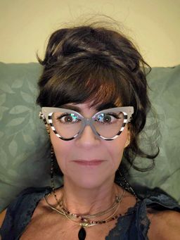 Quality : excellent.
Price : very reasonable
Size : exactly as state0