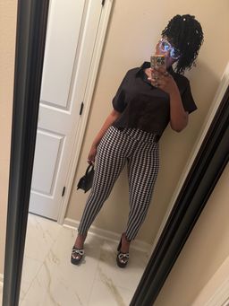 I received so many compliments every time I wear these glasses. I actu0