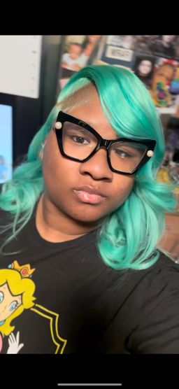 Quality : they are VERYYY sturdy (I’m very clumsy lol)
Size : they fit1