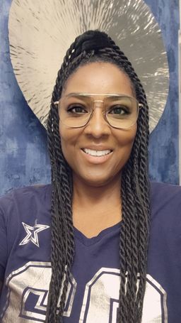 These are the perfect aviator frames. I love the transition frames. Th1