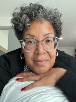 These frames are light as a feather and so comfortable to wear.0