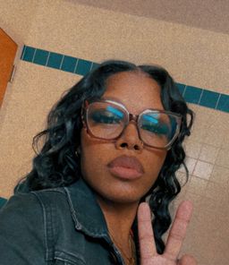 My favorite glasses! cute , comfy, and everyone loved them . looks lik0