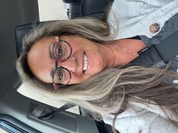 I’m really happy with these first pair of glasses I purchased from Zee0